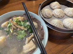-金原鸭血粉丝汤·汤包·脆皮烤鸭(南京博物院店)