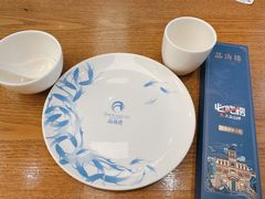 餐具摆设-品海楼·大连海胆锅贴馆(东港店)
