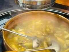 -阿山卓·野生菌火锅·纳西火塘烤肉