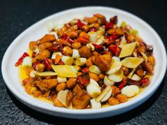 -万重锦·人文川菜馆(骡马市店)