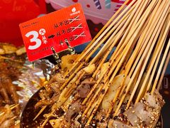 -何师烧烤Pro ·江湖川菜·小龙虾·精酿啤酒(太古里旗舰店)