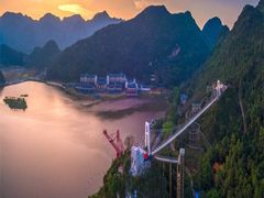-宝晶宫旅游景区