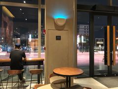 -星巴克(广州百信广场东区店)
