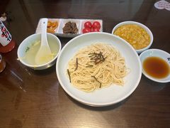 -裕兴记•蟹黄面馆(人民广场店)