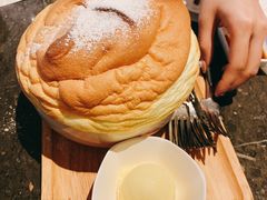 -港丽餐厅(高德置地店)