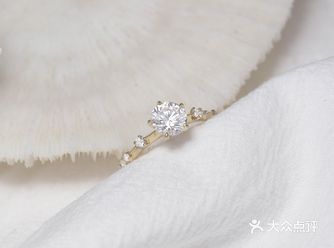 「维纳斯」五爪钻戒来啦无限的爱