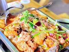 -后街佬·炭火鲜鱼杂(南城店)