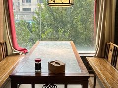 -红灯笼大酒楼(通湖路店)