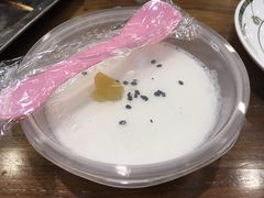 手工酸奶-清真·玛丽亚新疆菜主题餐厅(浙江中路店)