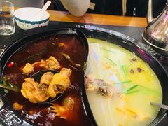 -重庆烧鸡公火锅(簋街店)