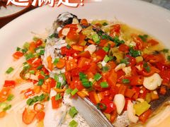 锦鲤送珠-原味田园·客家菜·土窑鸡(中航城君尚购物中心店)
