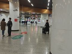 -汉中路(地铁站)