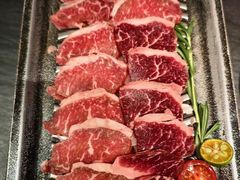 -蟹犇前•帝王蟹雪蟹(陆家嘴店)