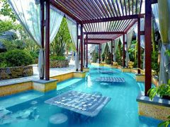 -海口观澜湖火山温泉谷