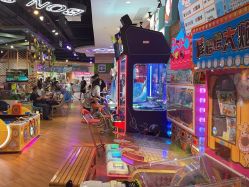 -卡通尼乐园(上海万象城店)