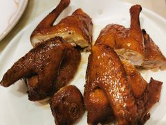 脆皮乳鸽-稻香酒家(长宁KING88广场店)