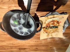 -地二手作鱼汤馄饨(上街里店)