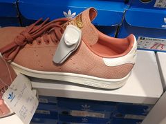 -东荟城名店仓