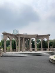 -城市花园婚纱摄影