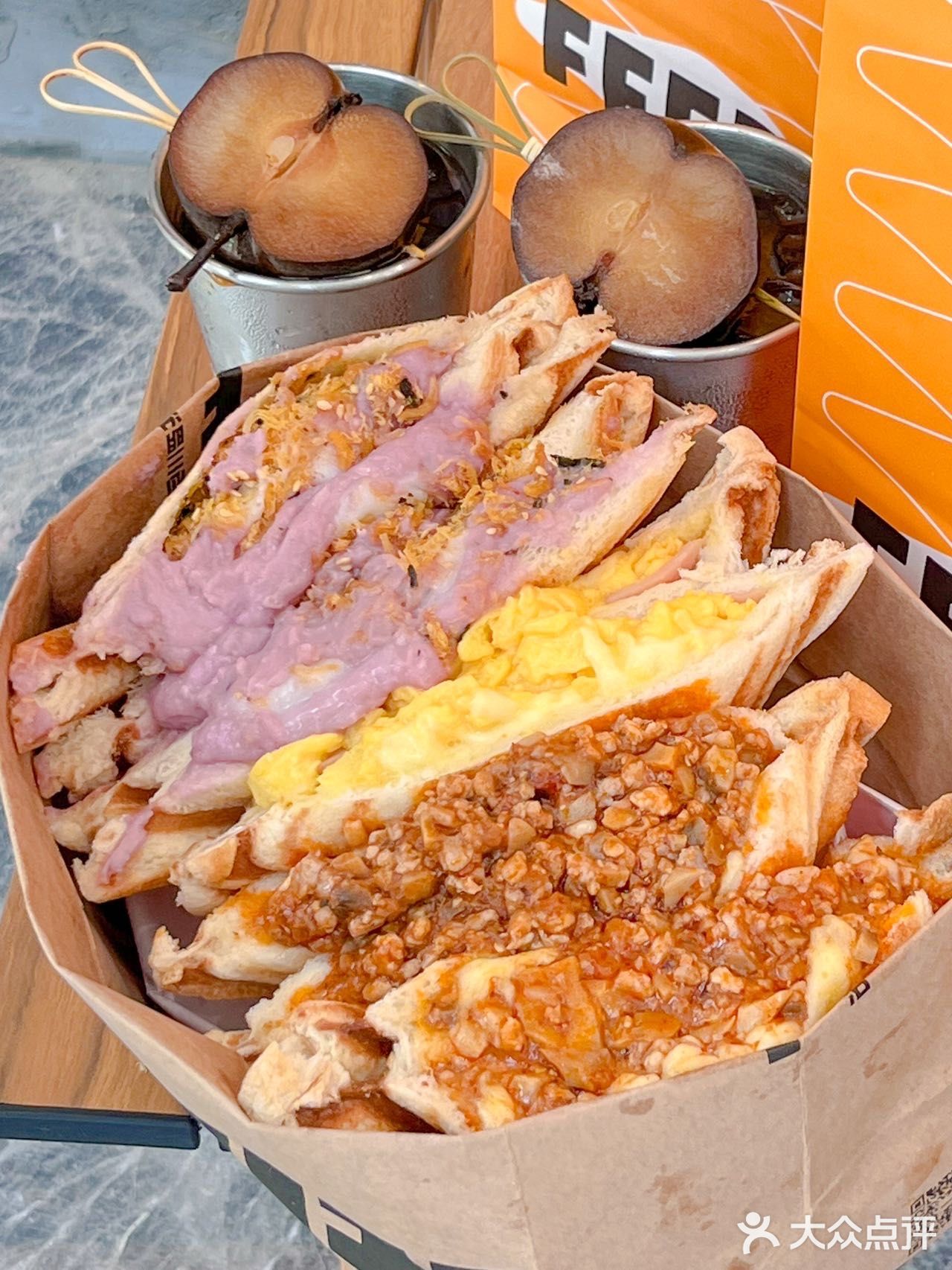 💰9.9吃到了！南京蕞火的三明治🥪…有点东西