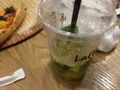 -乐凯撒披萨(东方新世界店)