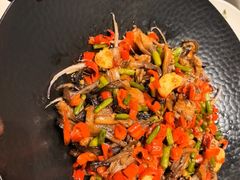 -艳阳天民俗村(公园路店)