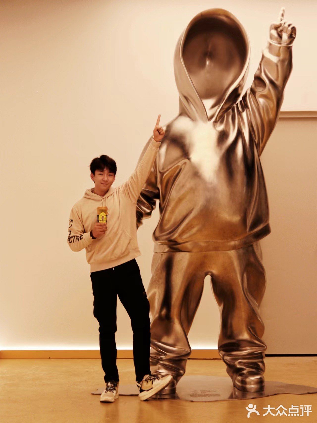 在昆明！它为什么老在排队！