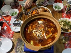 -李双猪·小龙虾·烧烤·羊肉煲(乐山店)