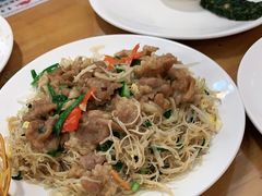 -正宗普宁豆干坊·洪记砂锅粥(红领巾路店)