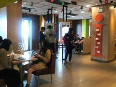 大堂-麦当劳(总统大酒店店)