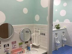 -黄浦乐烁龙鱼宝贝托育园(海潮路校区)