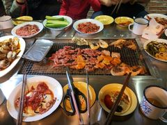 -马路牙子烧烤音乐酒馆(望京店)