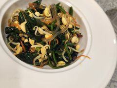 -汗腾格里·风味餐厅(新疆驻京办店)