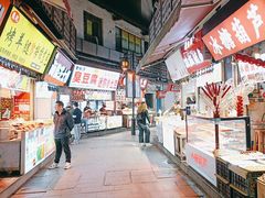 -南门头上美食街