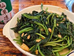 豆酱炒红薯叶-洪大厨鸡煲(福田店)