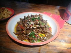 -老三样·美食研究中心(世贸路店)