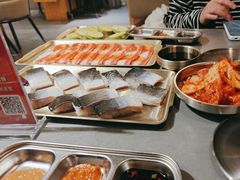 -围炉肉舍丹东海鲜烤肉·烤活鳗(步行街店)