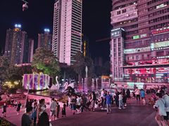 -观音桥步行街