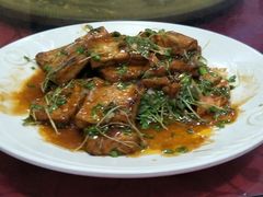 -鑫渔港海鲜本地菜·山海关浑锅(东戴河店)