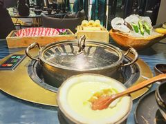 -凤园椰珍·臻品椰子鸡(保利时光里店)