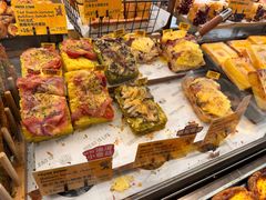 意大利黑松露菌菇佛卡夏-PAPER STONE BAKERY(天环店)