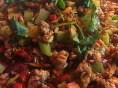 鲜椒叮叮兔-罗妈砂锅(四川成都奎星楼店)