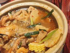 -沙胆彪炭炉牛杂煲(上海日月光广场店)