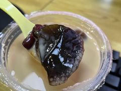 -八婆婆烧仙草(中山路店)