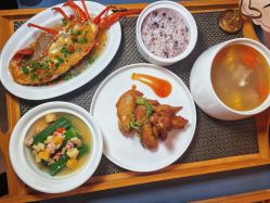 -臻康乃馨月子中心(集美店)