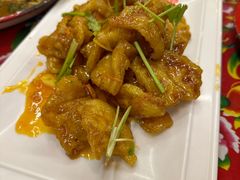-闯关东东北农家菜(崂山石老人店)
