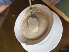 奶油蘑菇汤-安妮意大利餐厅(丽都店)