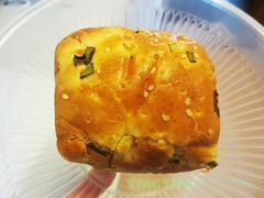 -喜士多便利店(上海虹桥枢纽国展中心云和夜泊酒店店)