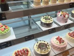 -罗森尼娜(德思勤店)