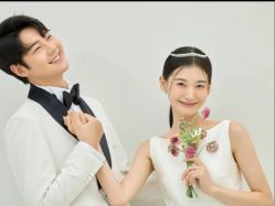 -喜爱高定婚纱摄影